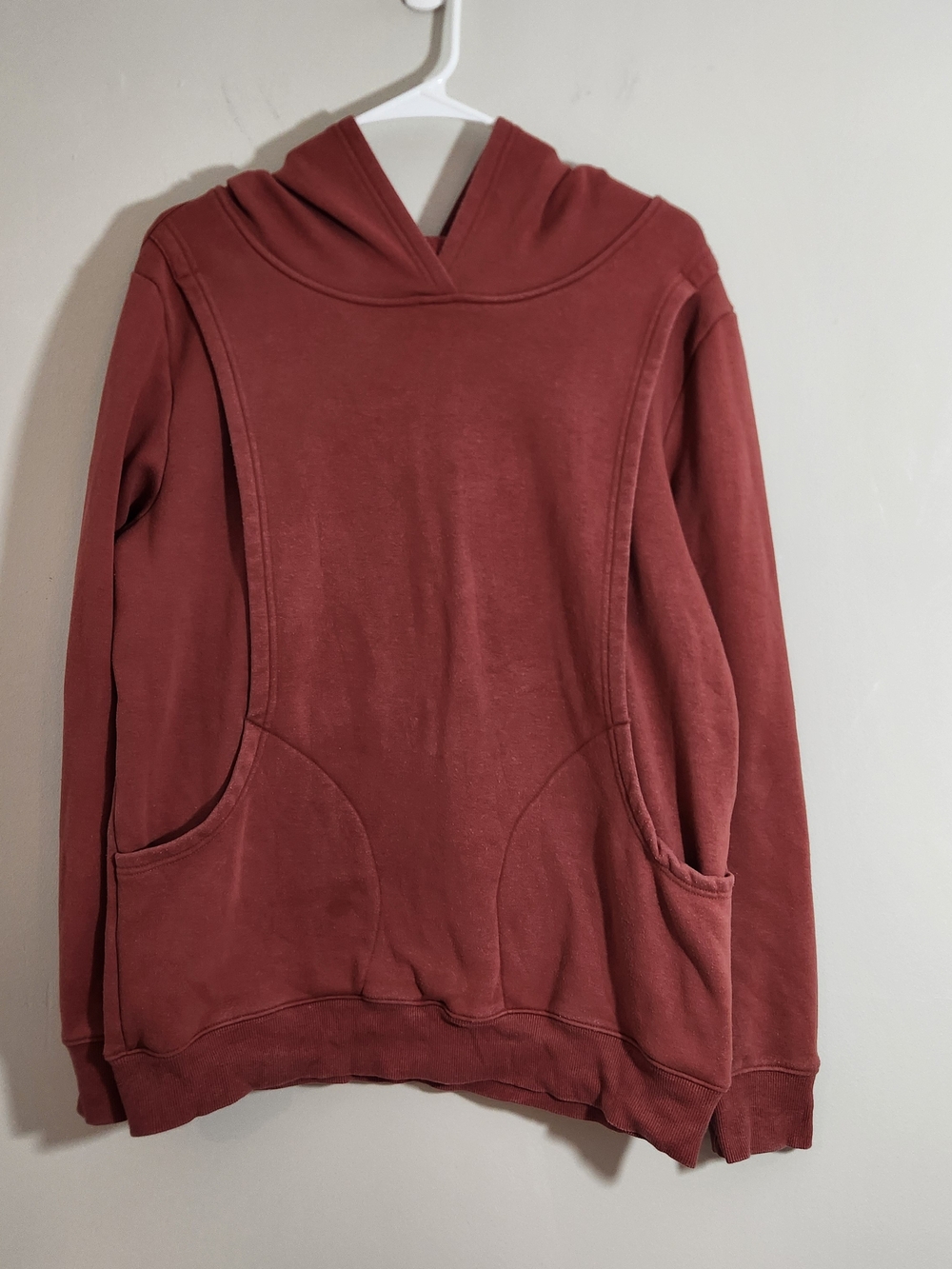 Latched Mama Nursing Hoodie Burnt Orange Breastfeeding Sweatshirt Red-orange